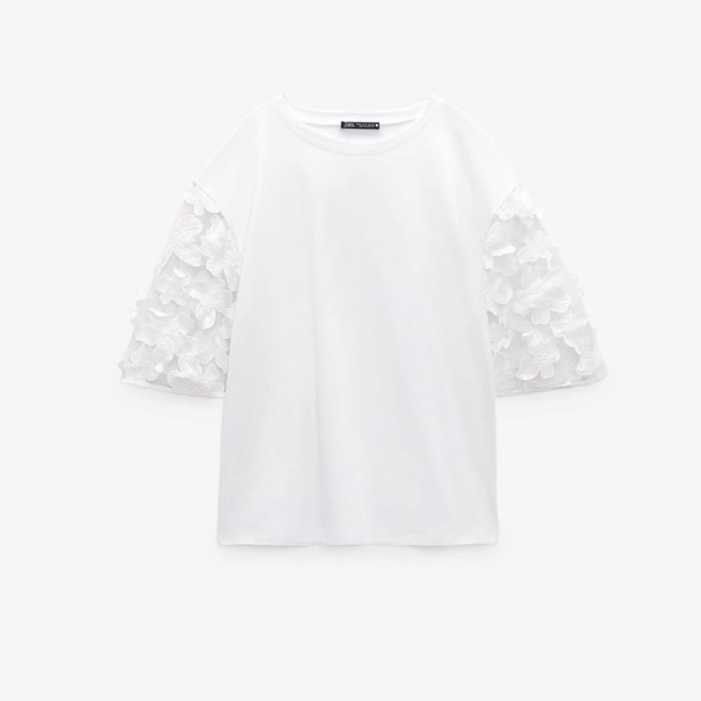 Zara White Short Sleeve Tee with Floral Detail